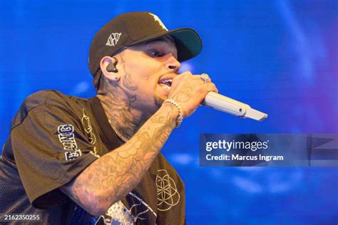 57,189 Images Of Chris Brown Stock Photos & High。